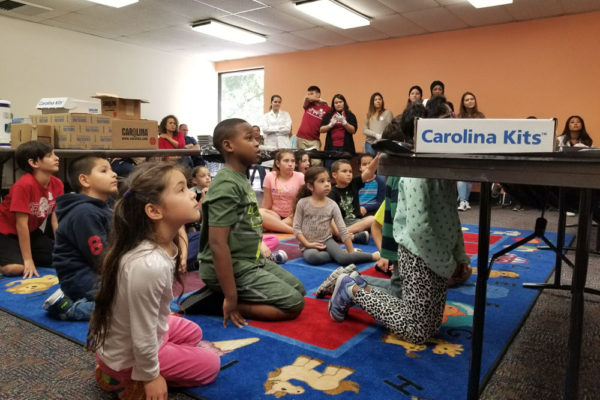 1-27-18-science-in-the-city-dissections-workshop-at-miami-lakes-library-36