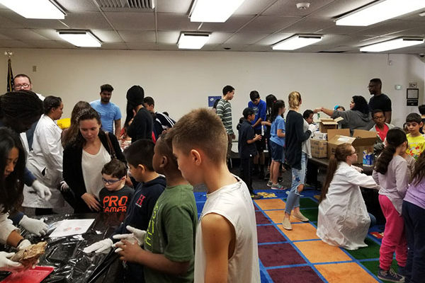 600x403-1-27-18-Dissections-at-Miami-Lakes-Library