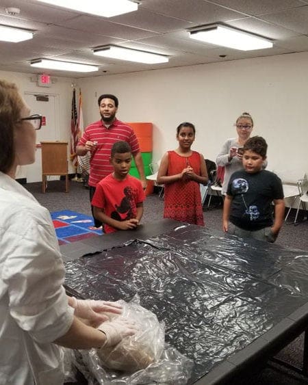- 9 23 17 Miami Lakes Library STEM Workshop 79 - Miami Lakes Library STEM Workshop | Manifezt Foundation