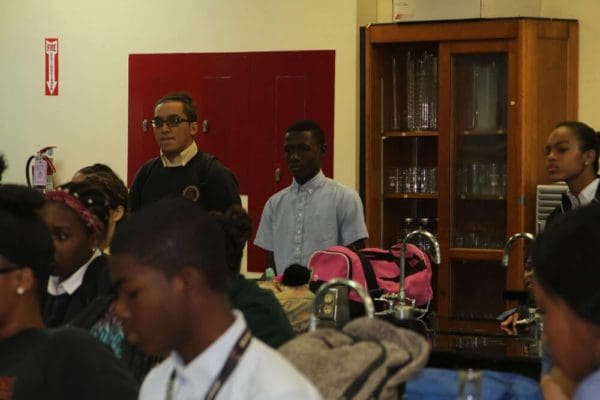Manifezt-Foundation-Youth-STEM-Innovators-Workshop-at-Archbishop-Curley-Notre-Dame-15