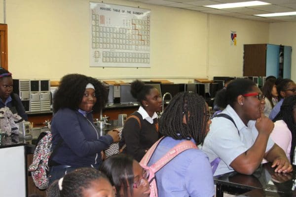 Manifezt-Foundation-Youth-STEM-Innovators-Workshop-at-Archbishop-Curley-Notre-Dame-24