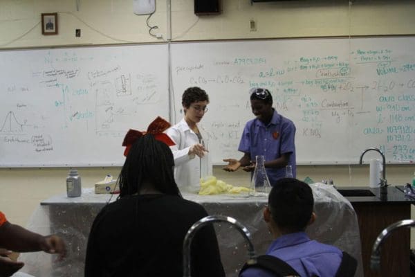 Manifezt-Foundation-Youth-STEM-Innovators-Workshop-at-Archbishop-Curley-Notre-Dame-27
