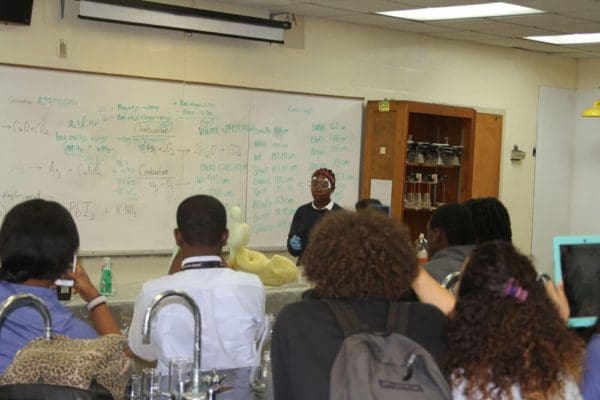 Manifezt-Foundation-Youth-STEM-Innovators-Workshop-at-Archbishop-Curley-Notre-Dame-38