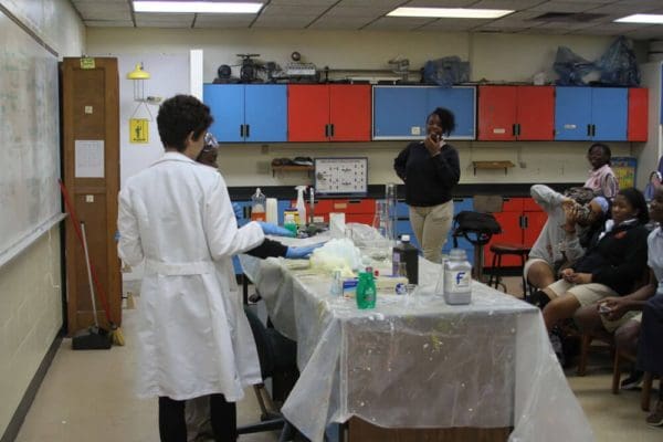 Manifezt-Foundation-Youth-STEM-Innovators-Workshop-at-Archbishop-Curley-Notre-Dame-41