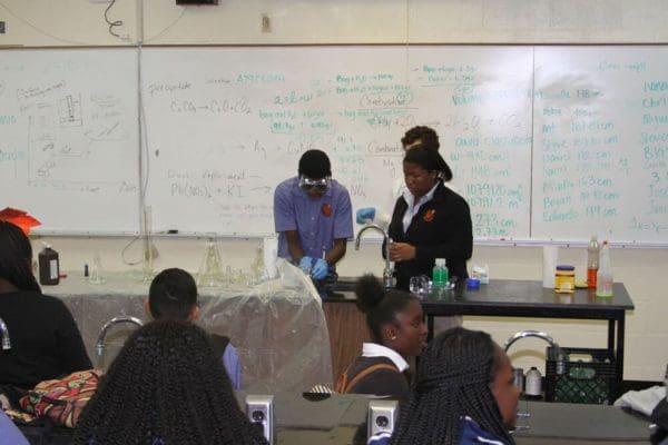 Manifezt-Foundation-Youth-STEM-Innovators-Workshop-at-Archbishop-Curley-Notre-Dame-8